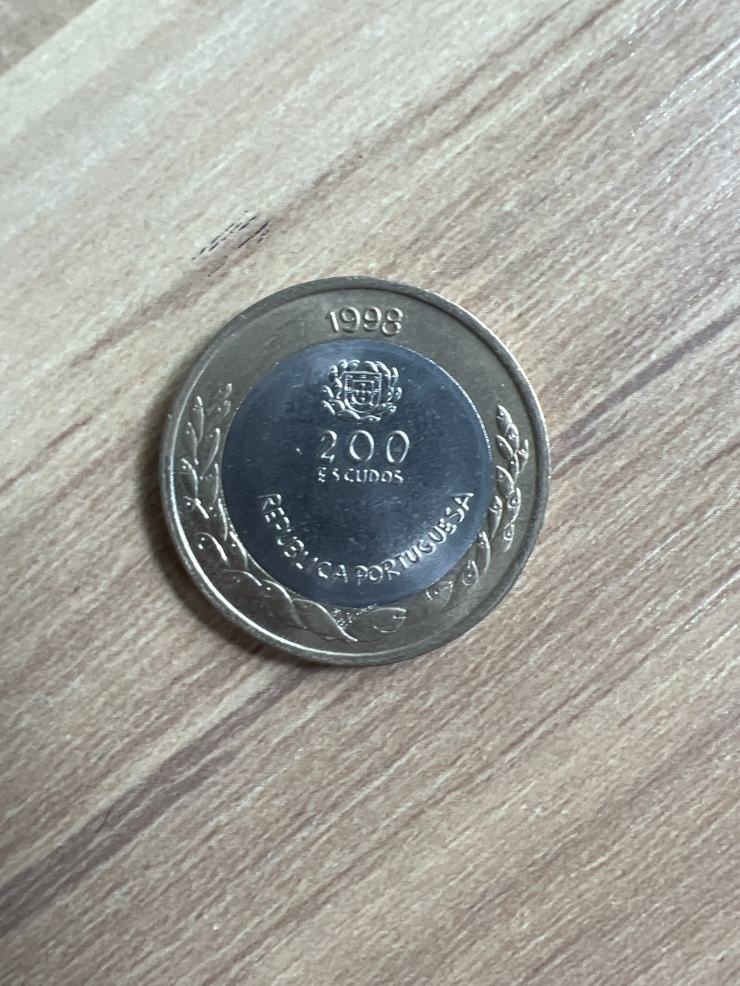 泡泡堂第二期 世界硬币专场，全场20包邮 葡萄牙98年200埃斯库多