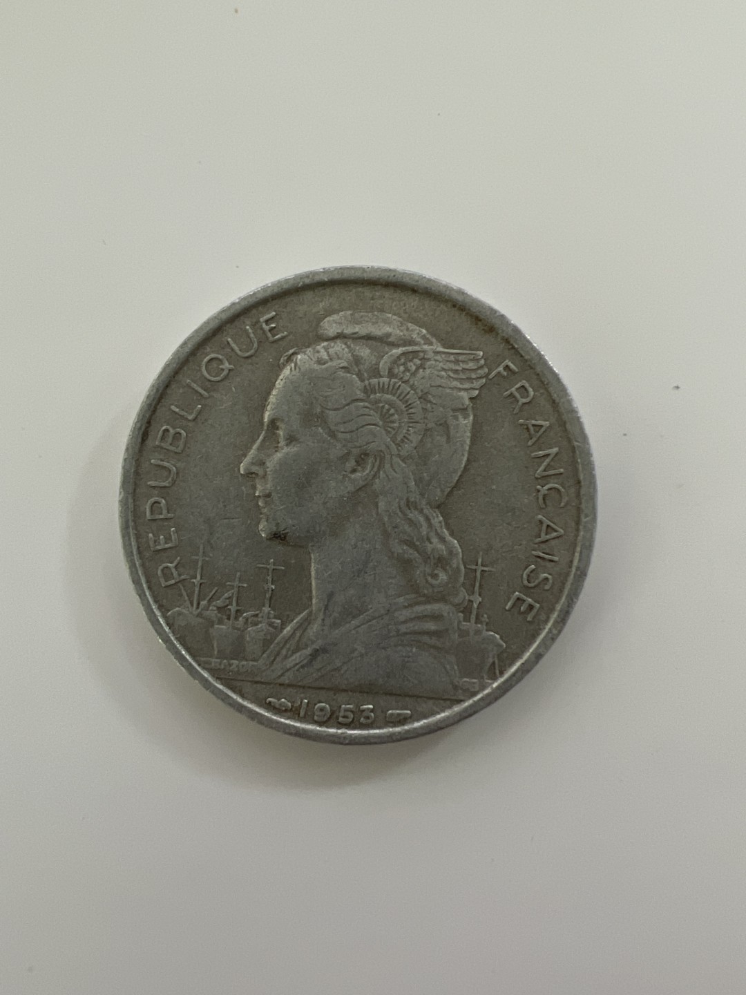 泡泡堂外币首拍 法属马达加斯加1953年5法郎