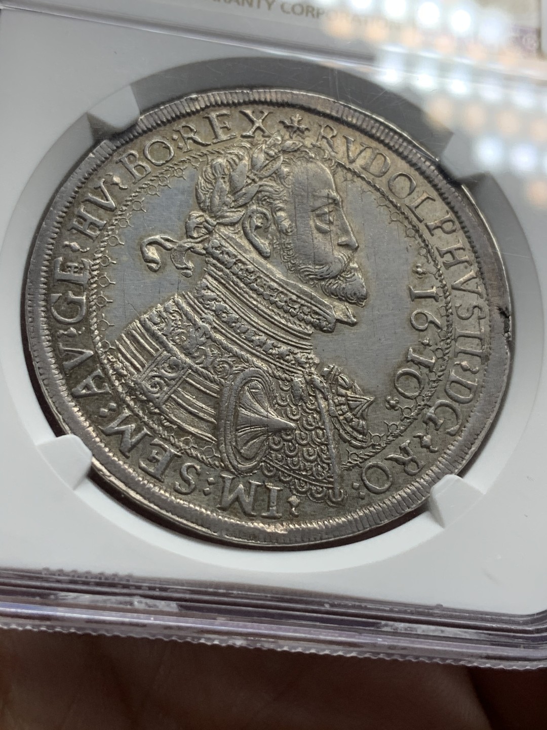 《竞宝斋》中天佳节（端午节特拍）6月12日-周日-第64场 冠军分NGC-MS62 神圣罗马帝国 1610 年鲁道夫大泰勒hall厂出品原光全深打 细节和状态兼顾