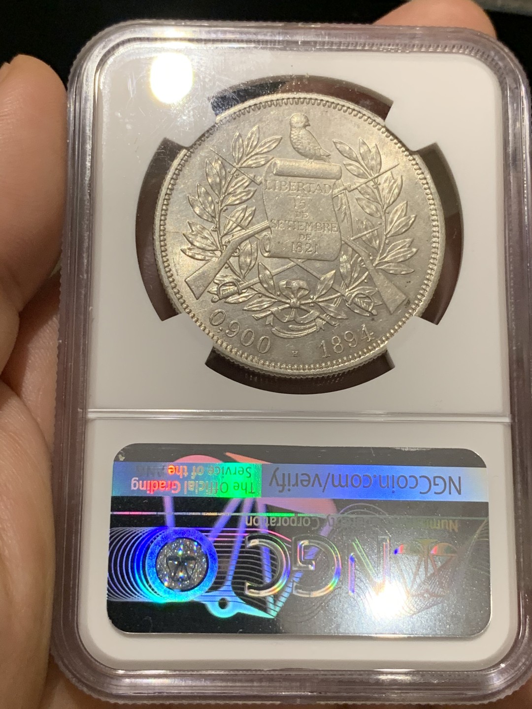 《竞宝斋》中天佳节（端午节特拍）6月12日-周日-第64场 第三名 NGC-MS63 危地马拉 1894年 坐人拿花 1比索 大银币 车轮光 顶级好品