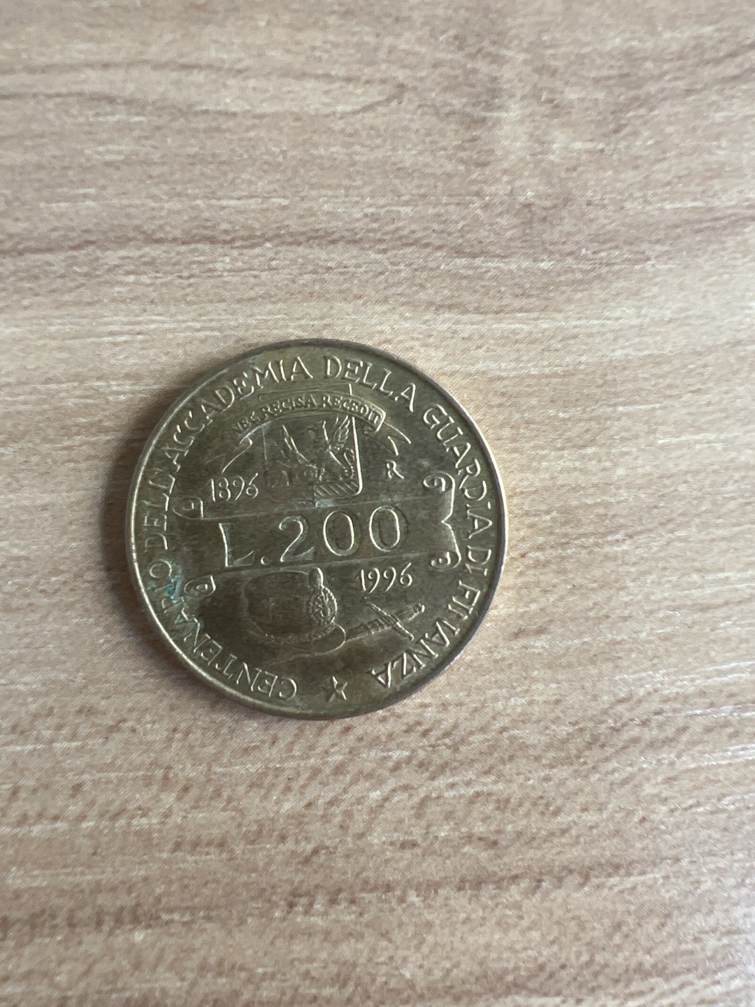 泡泡堂外币首拍 意大利1996年200里拉纪念