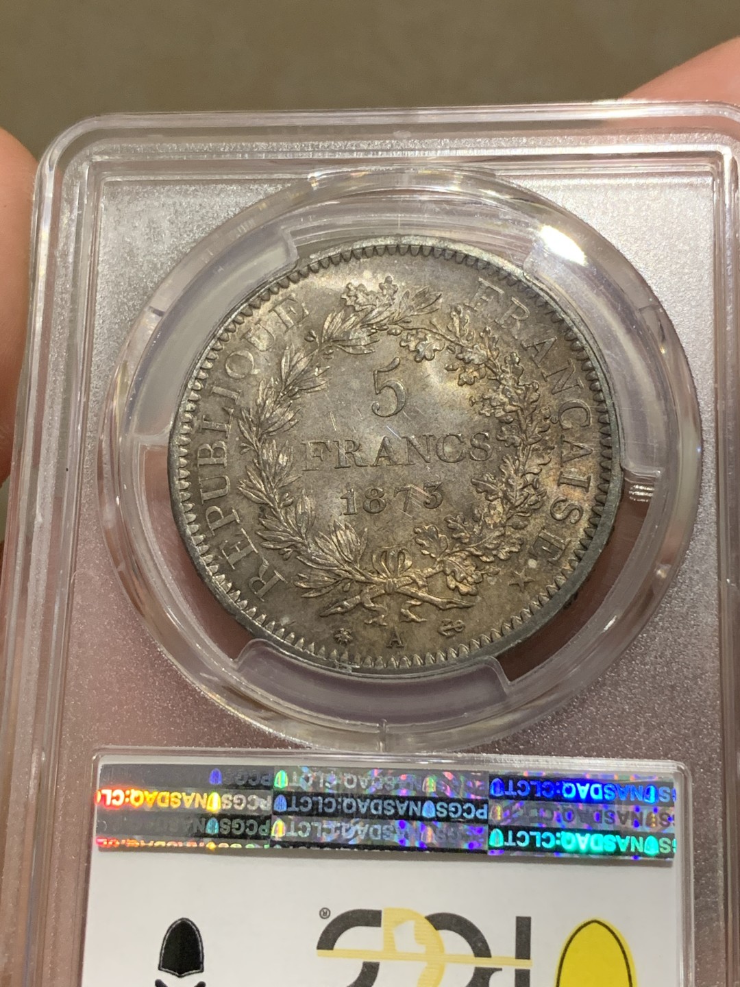 《竞宝斋》中天佳节（端午节特拍）6月12日-周日-第64场 PCGS MS64+ 法国 1873年大力神 5法郎 银币 双面老五彩包浆   收藏级品质 有光 有彩  比较合适