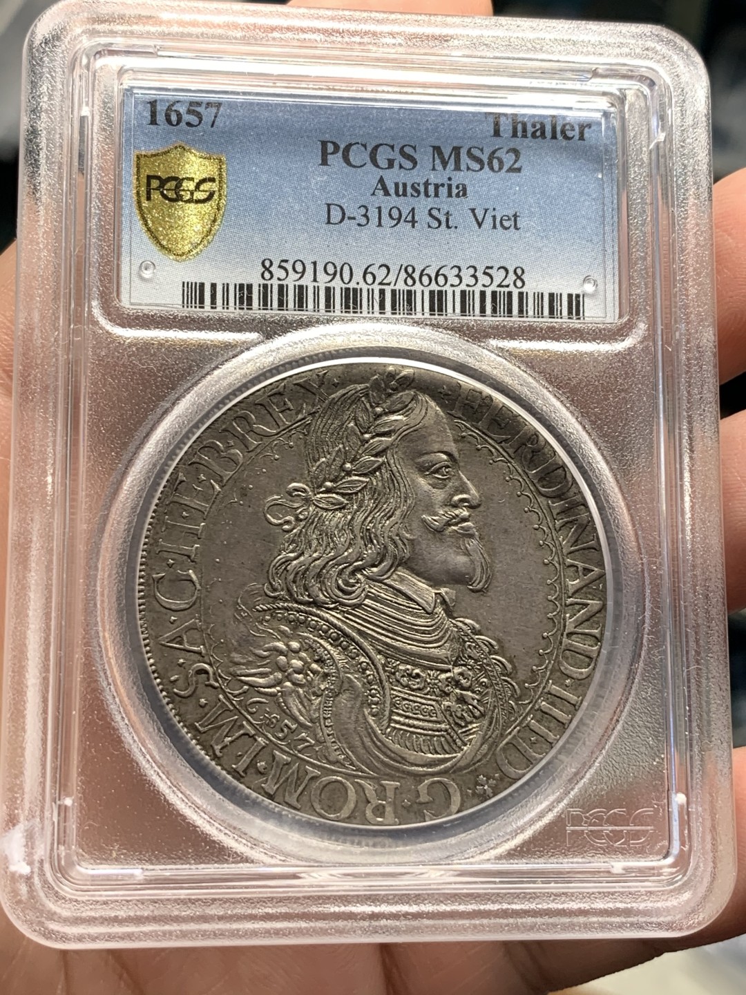 《竞宝斋》中天佳节（端午节特拍）6月12日-周日-第64场 PCGS冠军分 MS62 1657年神圣罗马帝国费迪南三世泰勒 加厚盒子，稀少圣维特厂出品，P盒唯一评级记录，接近400年的均匀铁灰色包浆，状态极佳