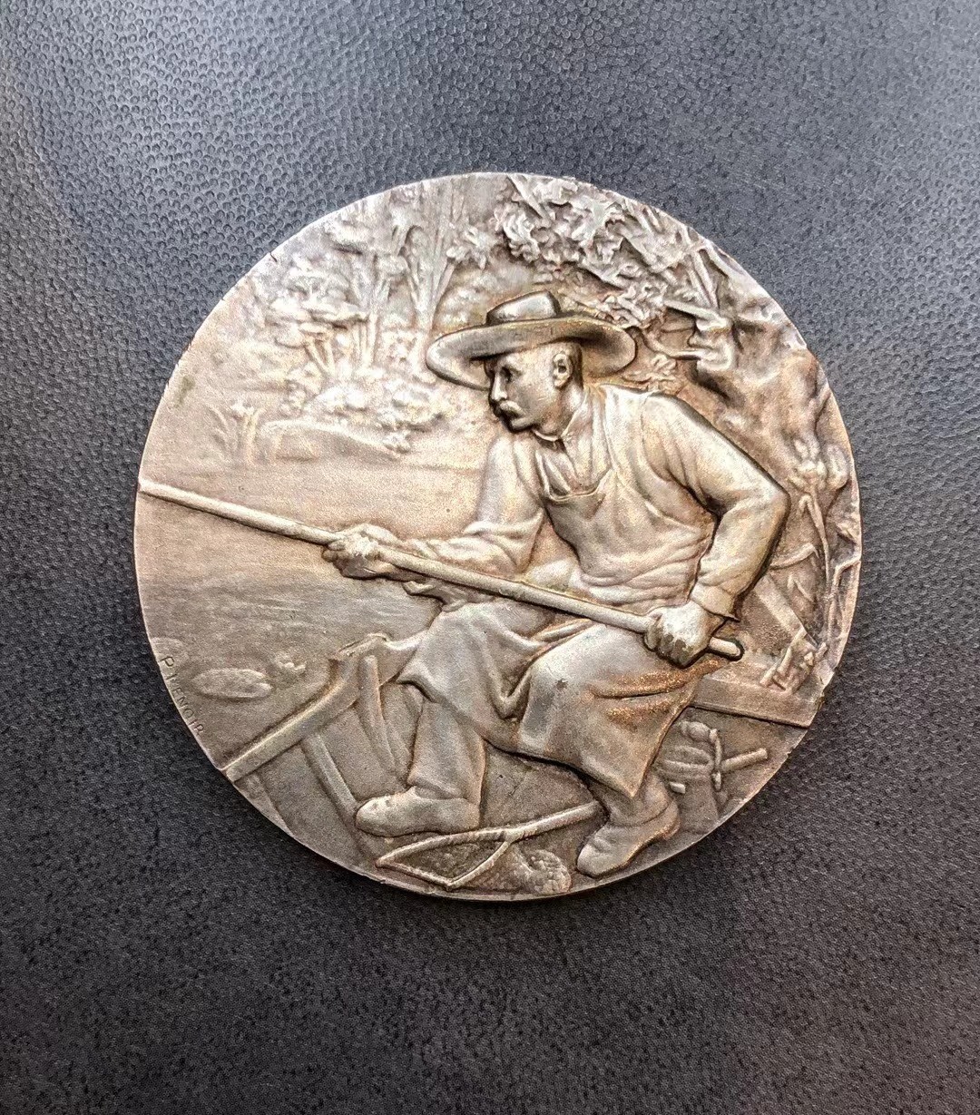 第三期欧洲新艺术麦朵尔 垂钓