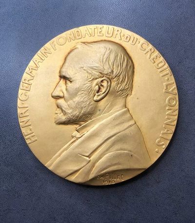 第三期欧洲新艺术麦朵尔 - 里昂信贷银行