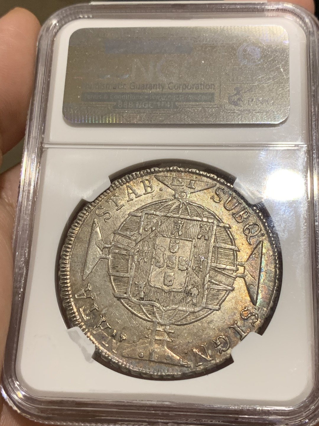 《竞宝斋》中天佳节（端午节特拍）6月12日-周日-第64场 NGC-MS62 巴西 1821年 花枝版 960R 五彩包浆 大银币 此款稀少很多 也是疯涨的品种