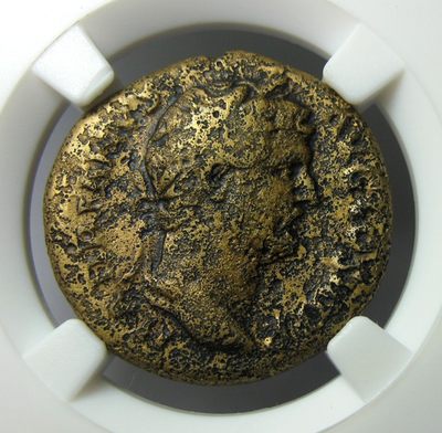 哈德良，少见阿斯铜币，古罗马铜币钱币，元老院发行SC，状态还算可以，表面有些坑洼，铭还算清晰，送自打标签盒子，公元117-138(10.2g) - 哈德良，少见阿斯铜币，古罗马铜币钱币，元老院发行SC，状态还算可以，表面有些坑洼，铭还算清晰，送自打标签盒子，公元117-138(10.2g)