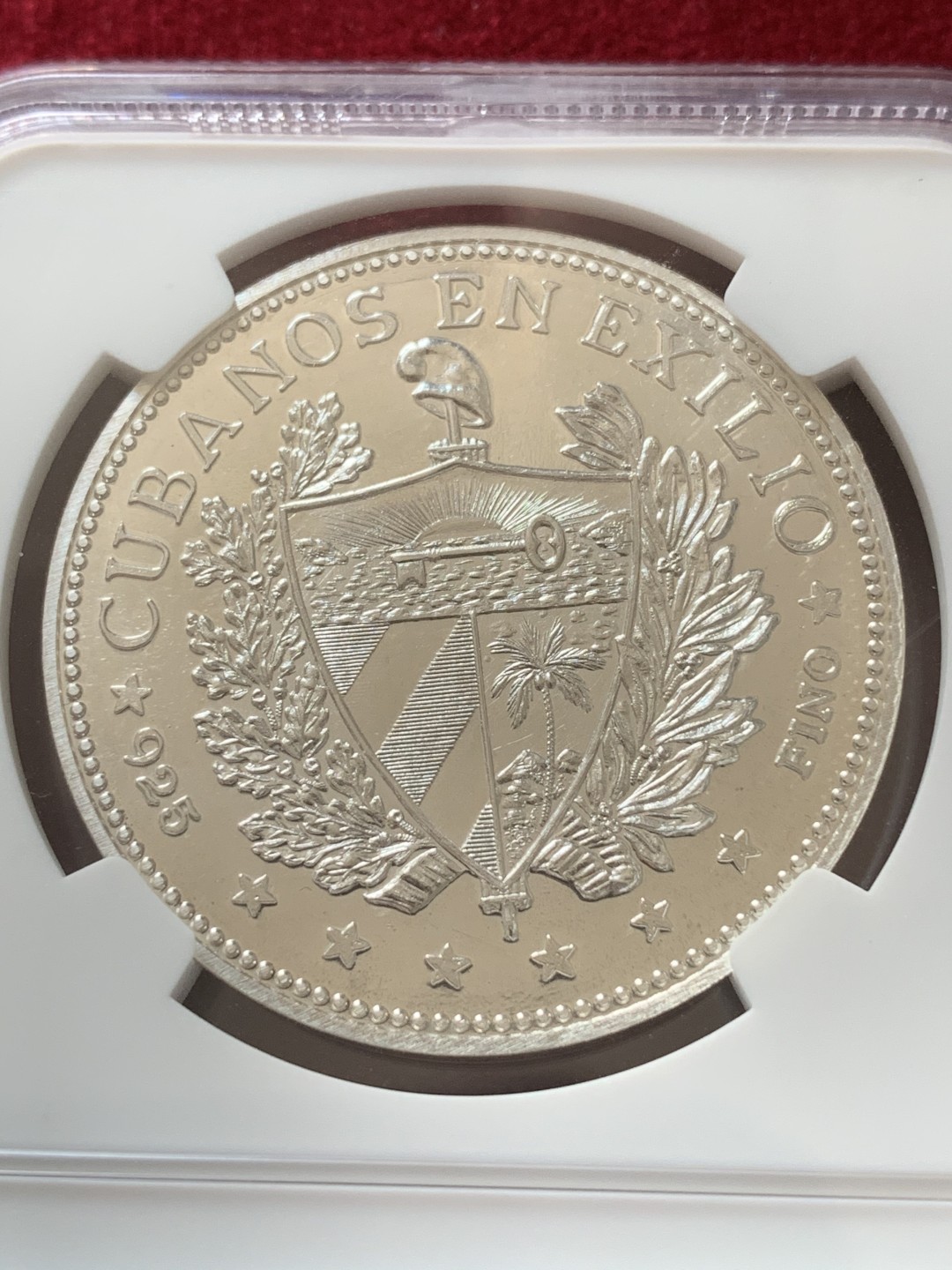 《竞宝斋》中天佳节（端午节特拍）6月12日-周日-第64场 NGC PF67CAMEO 古巴1965年女神流亡政府现代币大名誉品