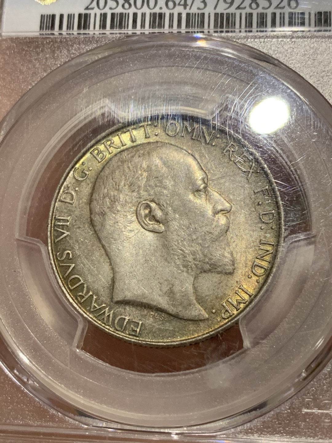 《竞宝斋》中天佳节（端午节特拍）6月12日-周日-第64场 PCGS-MS64 英国1902年 爱德华七世 海神弗罗林银币 五彩包浆在阳光下熠熠生辉，百年前的不列颠尼亚女神仿佛透过历史的层层迷雾凝视着人间！