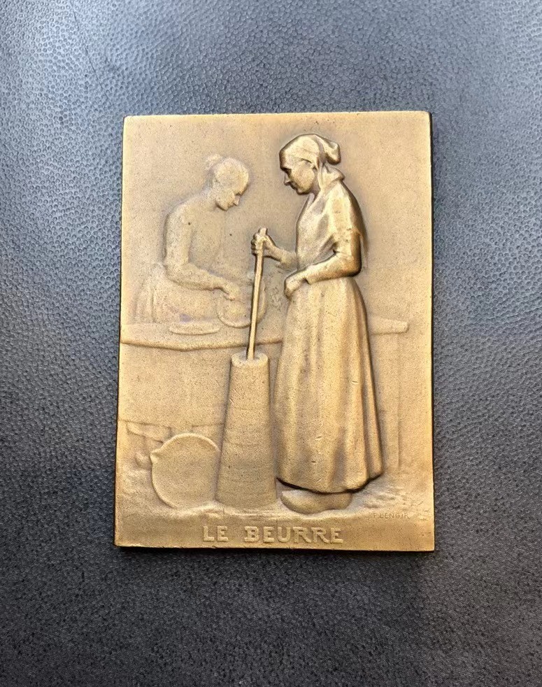 第三期欧洲新艺术麦朵尔 做黄油的妇人