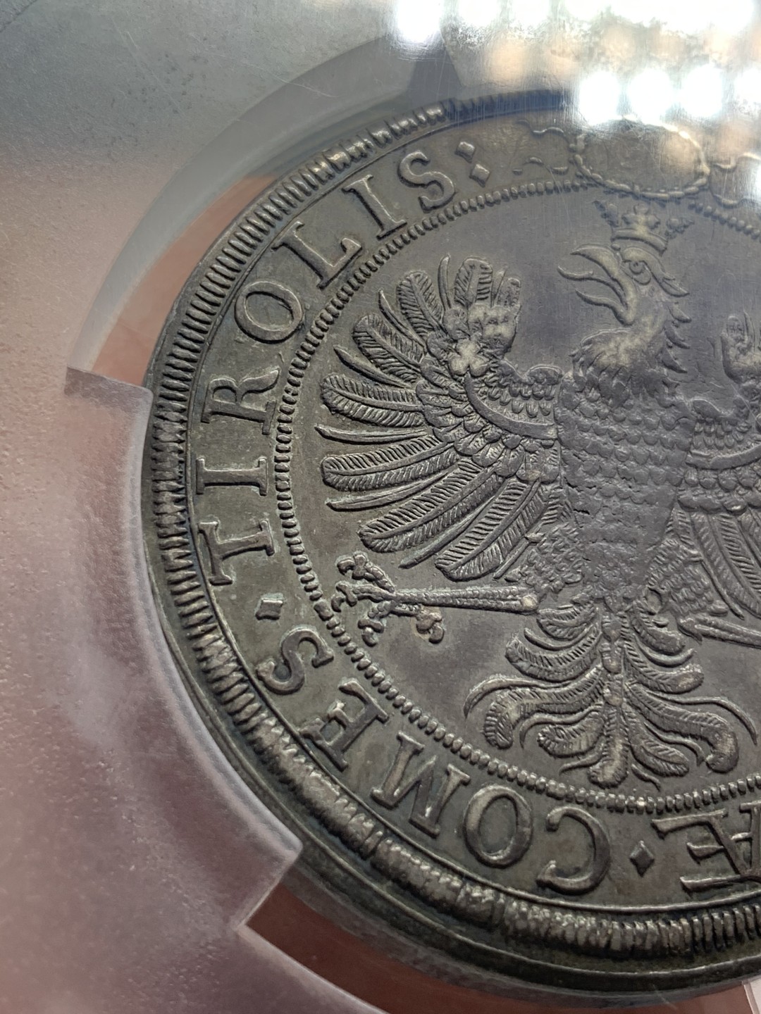 《竞宝斋》中天佳节（端午节特拍）6月12日-周日-第64场 PCGS AU50 神圣罗马帝国 1626年 利奥波德五世和美第奇大公大婚 2泰勒银币（重57） 纯黑深五彩包浆 没有铸裂，双面全深打 难得品相