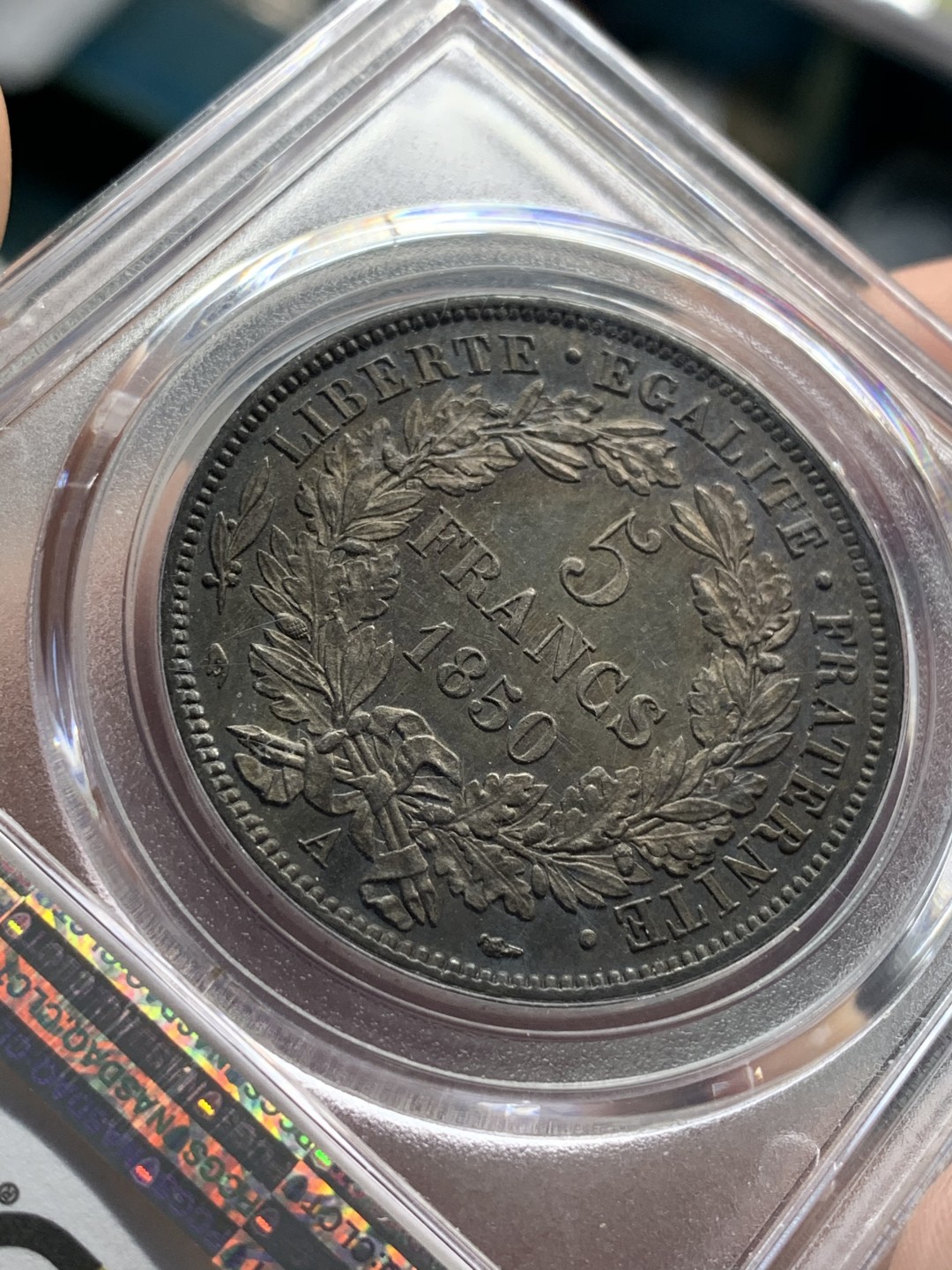 《竞宝斋》中天佳节（端午节特拍）6月12日-周日-第64场 PCGS-MS62 法国 1850-A年 谷物女神 5法郎 大银币 经典的黑彩 这样的包浆现在都很难给分了 