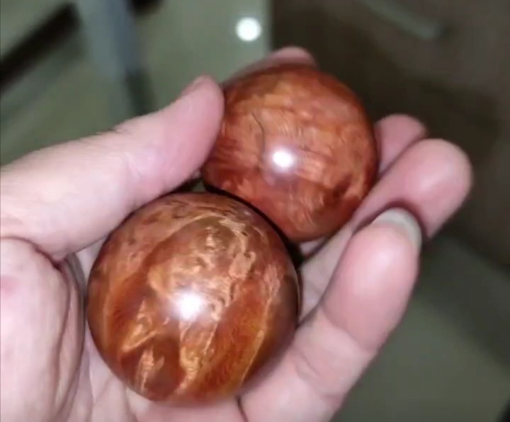 精品火琉璃满花保健球