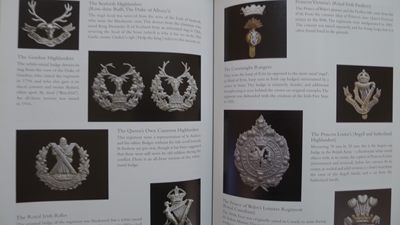 世界钱币章牌书籍专场拍卖11.01 第一次世界大战英军军帽徽章