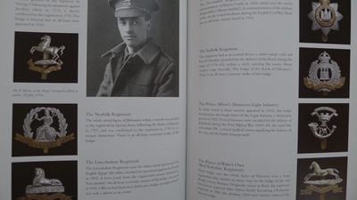 世界钱币章牌书籍专场拍卖11.01 第一次世界大战英军军帽徽章