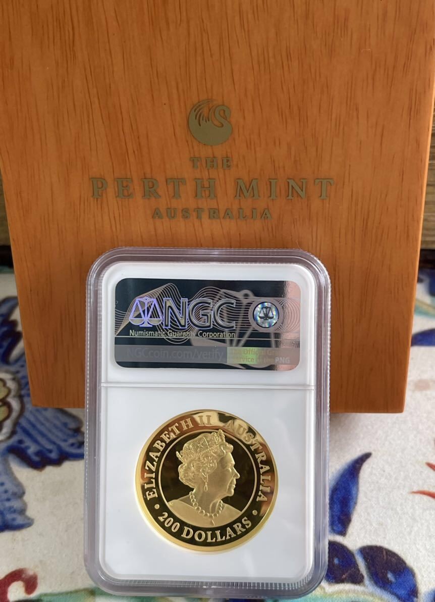 2019年发行200美元金币
