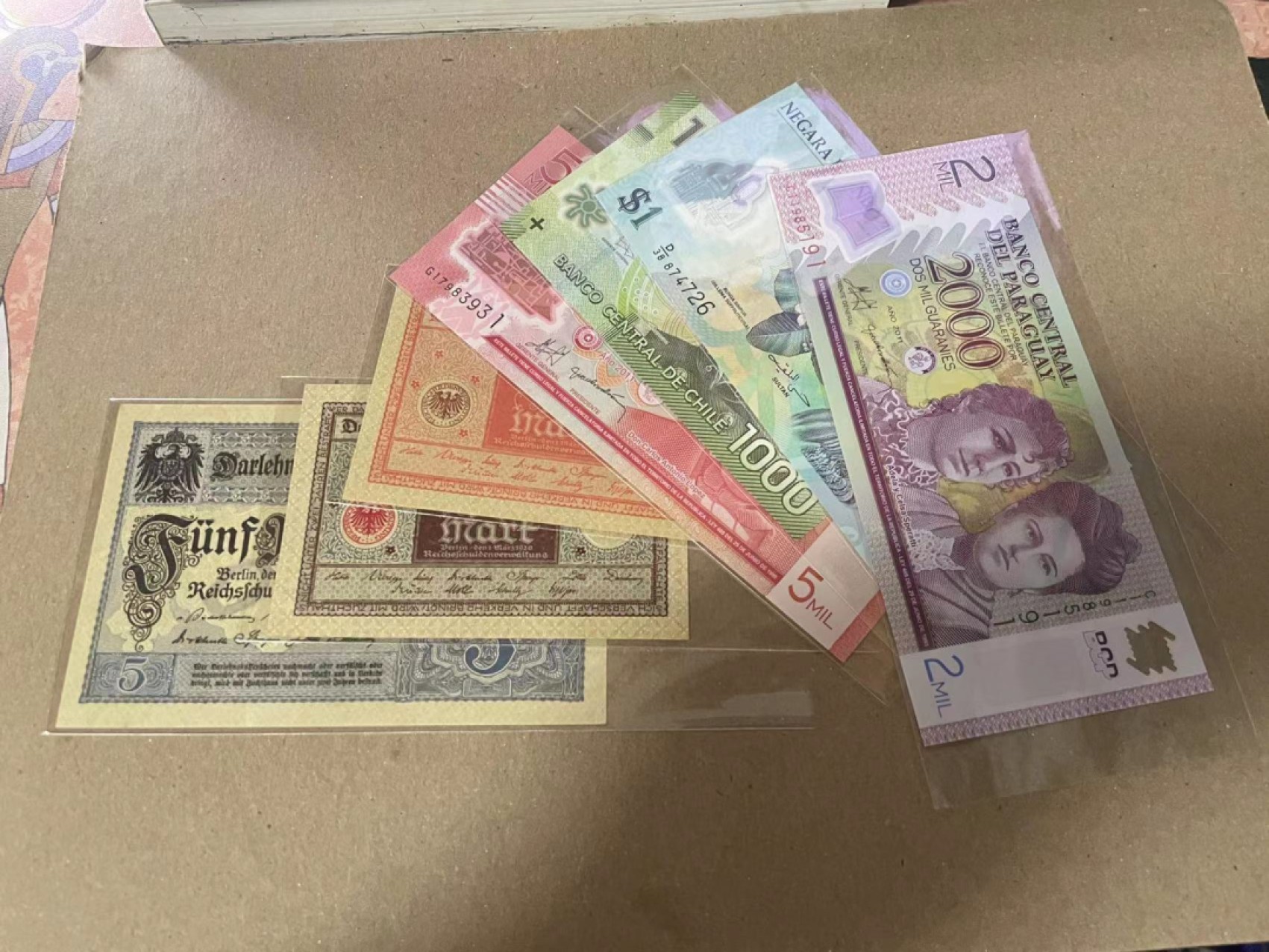 【Blue Auction】✨世界纸币精拍第192期——大蚂蚁&大胡子 【一组7张】多国纸币一组 全新UNC