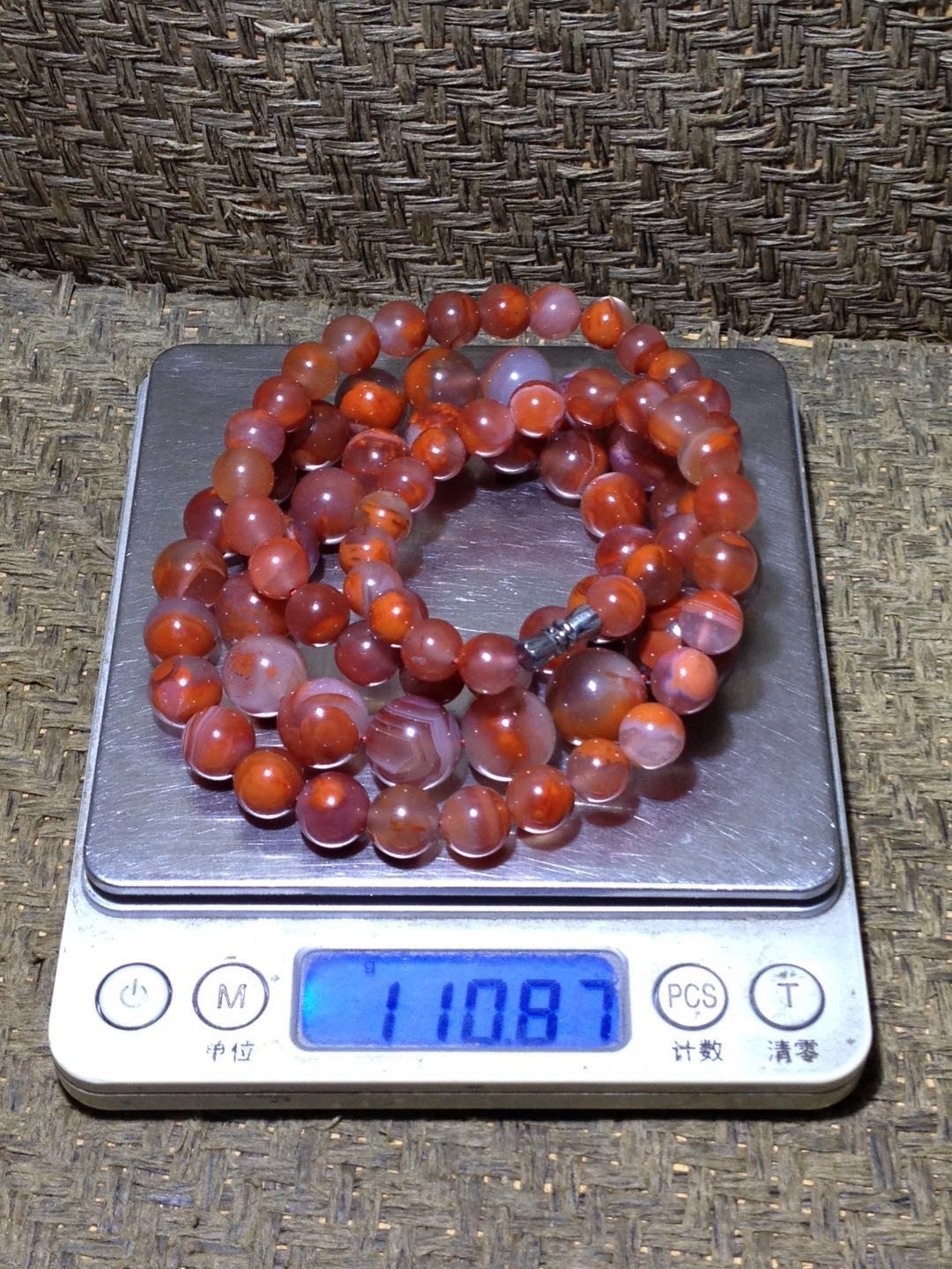 川料南红玛瑙冰飘火焰纹塔链(锁骨链)一条，