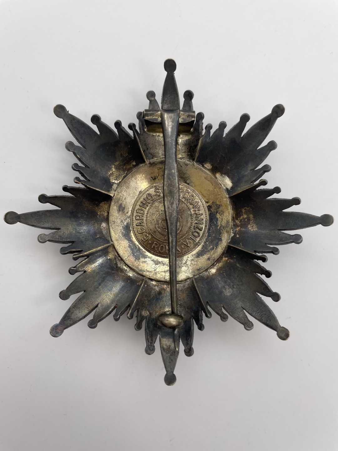 勋章奖章交易所6月18日英王专场 意大利大十字级王冠勋章