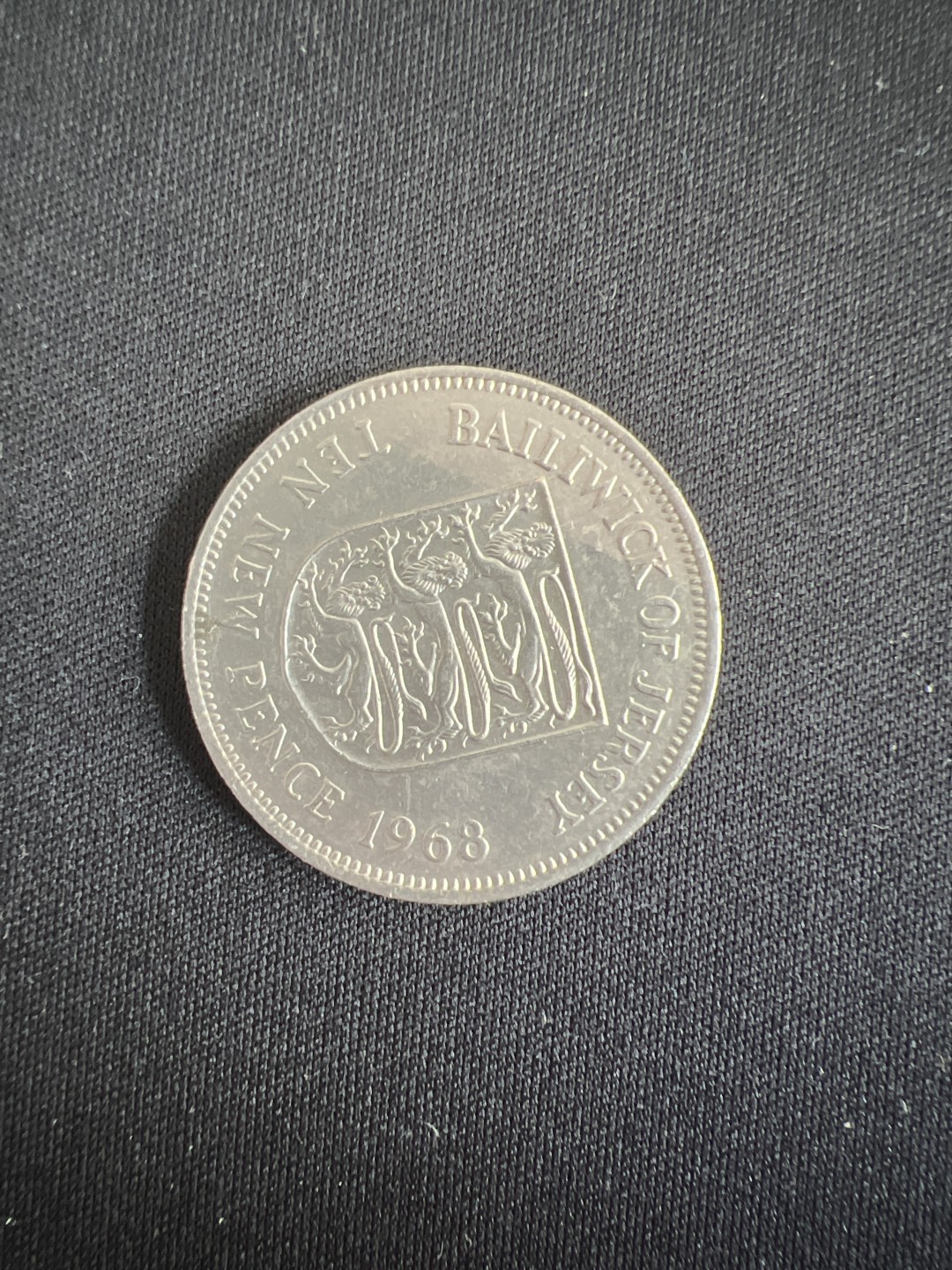 泡泡堂第二期 世界硬币专场，全场20包邮 泽西岛1968年大十便士