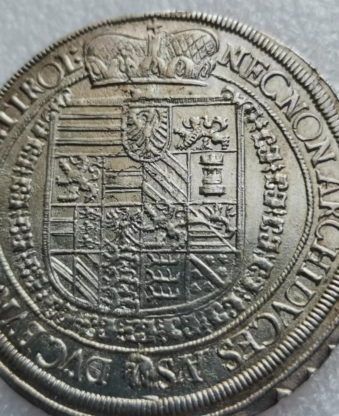 瓶子🏺第43期拍卖会 神圣罗马帝国1621年斐迪南二世1泰勒大银币 稀少版