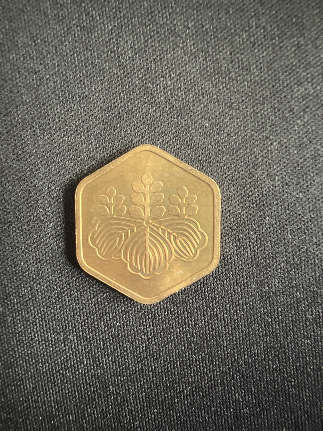 泡泡堂第二期 世界硬币专场，全场20包邮 日本1985年年份章