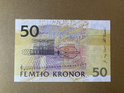 《张总收藏》61期——冠军外币 瑞典50克朗 UNC 夜莺初版 1997年