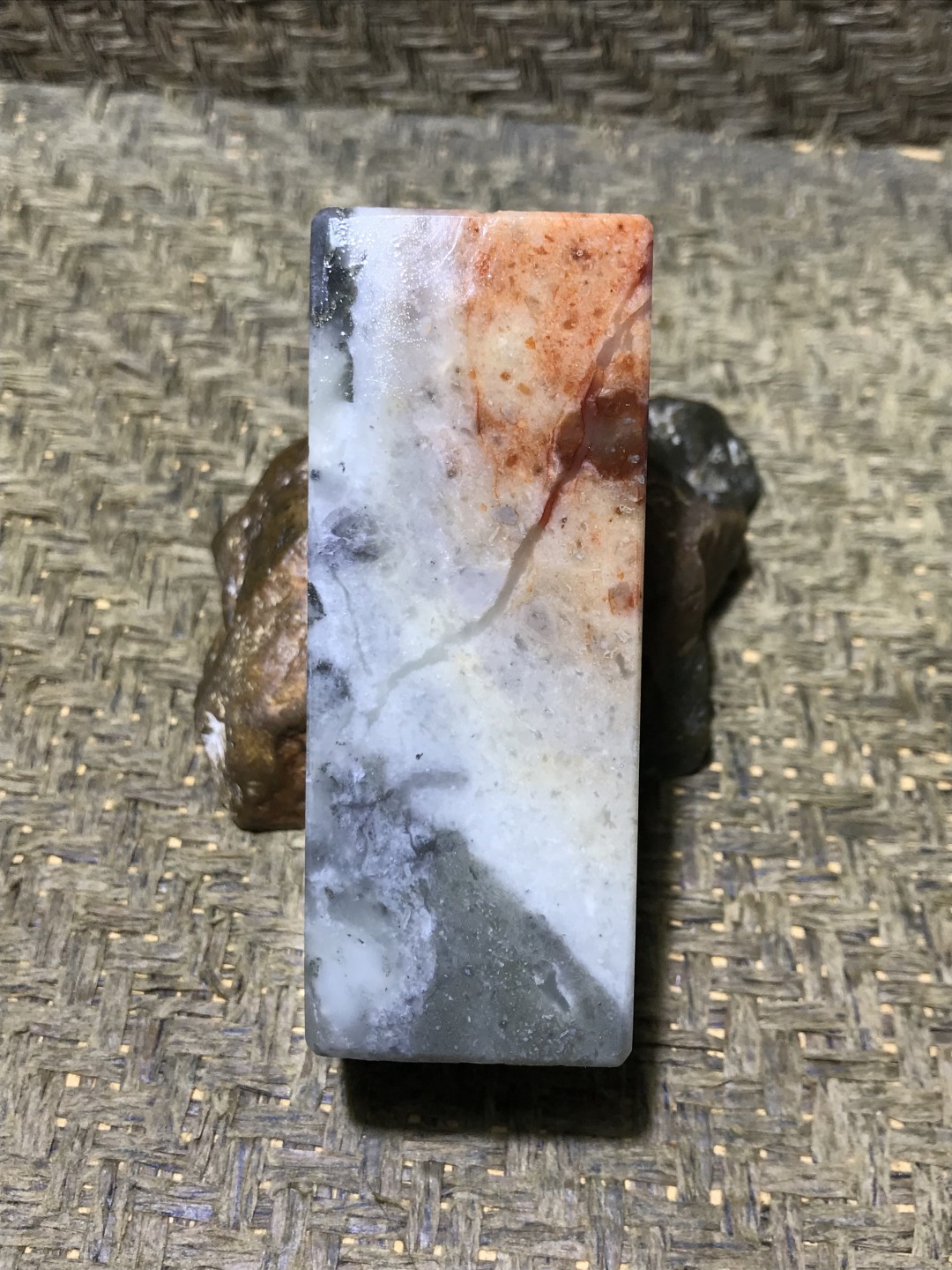 寿山芙蓉冻石大随形素章一方