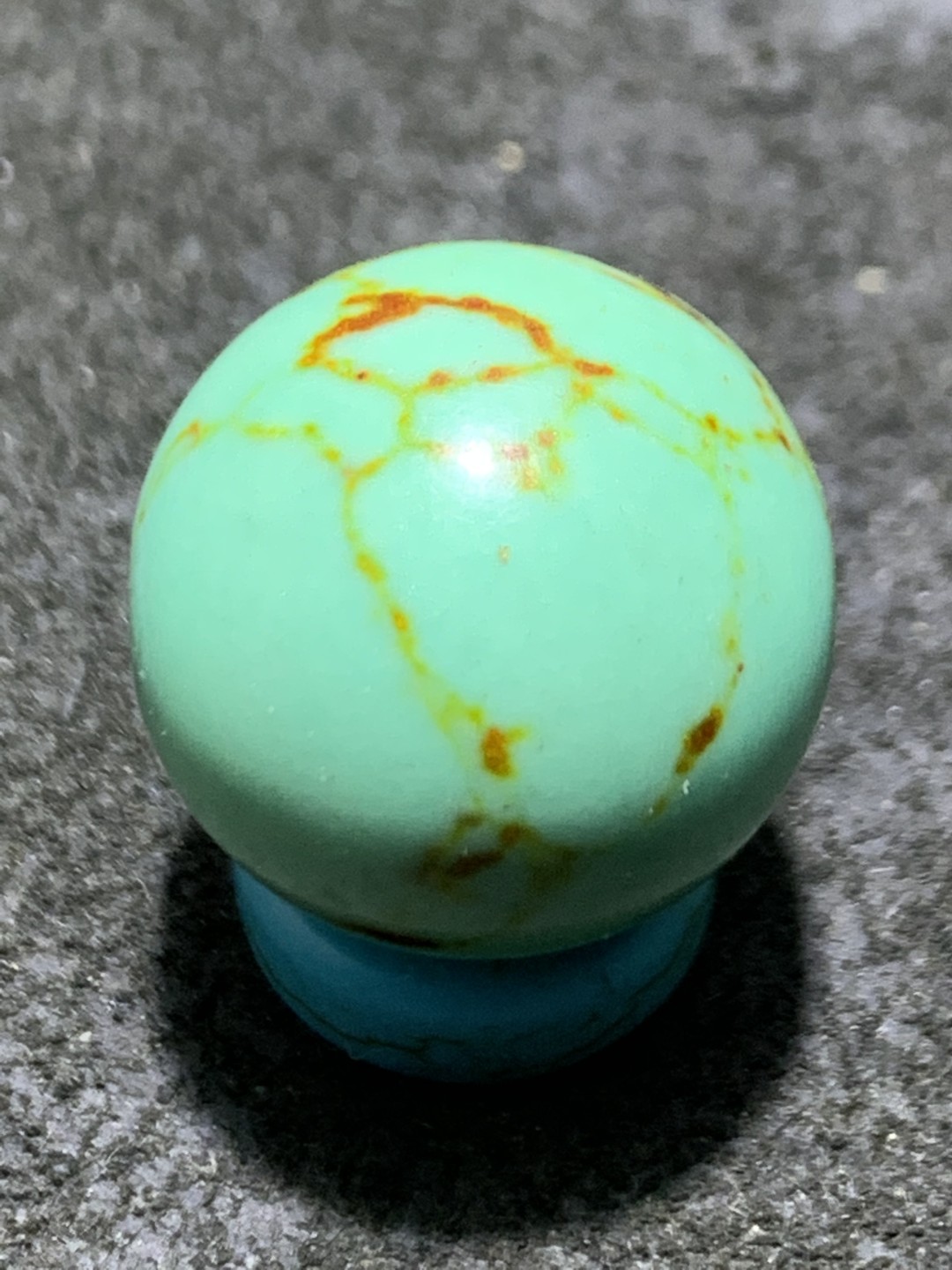 精美古法松石蓝琉璃圆珠一颗