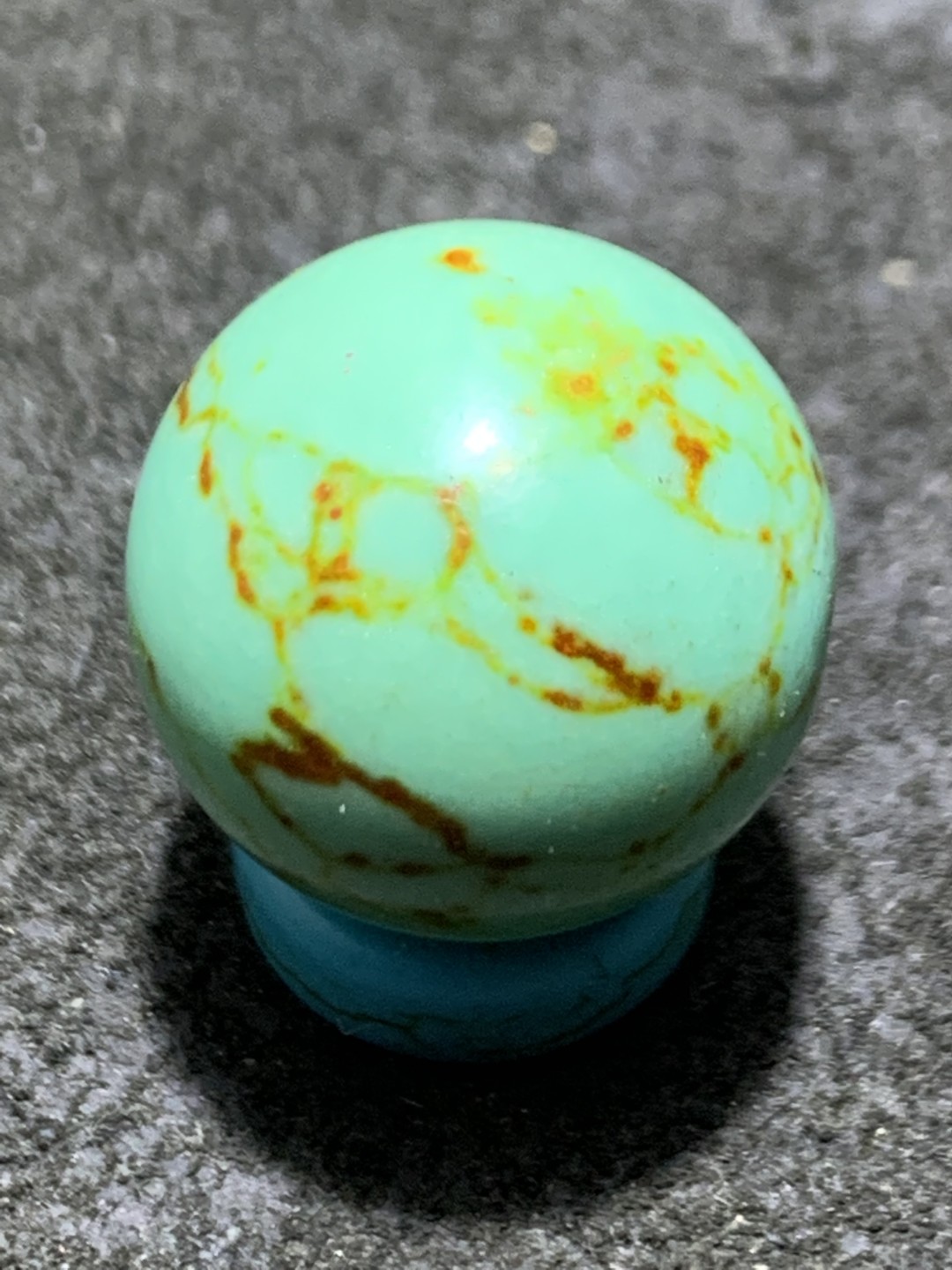 精美古法松石蓝琉璃圆珠一颗