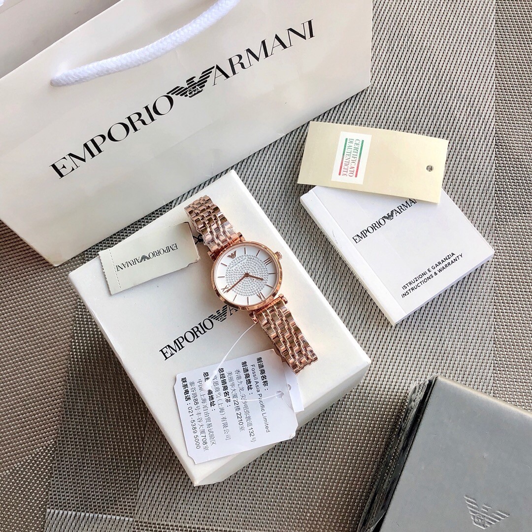 阿玛尼Armani手表官方正品授权 全国联保 支持专柜验货 Armani 阿玛尼女表。满天星 小仙女必备！型号AR11244、表盘32mm 完美尺寸！（配防伪标签，防伪二维码。全套专柜包装）
