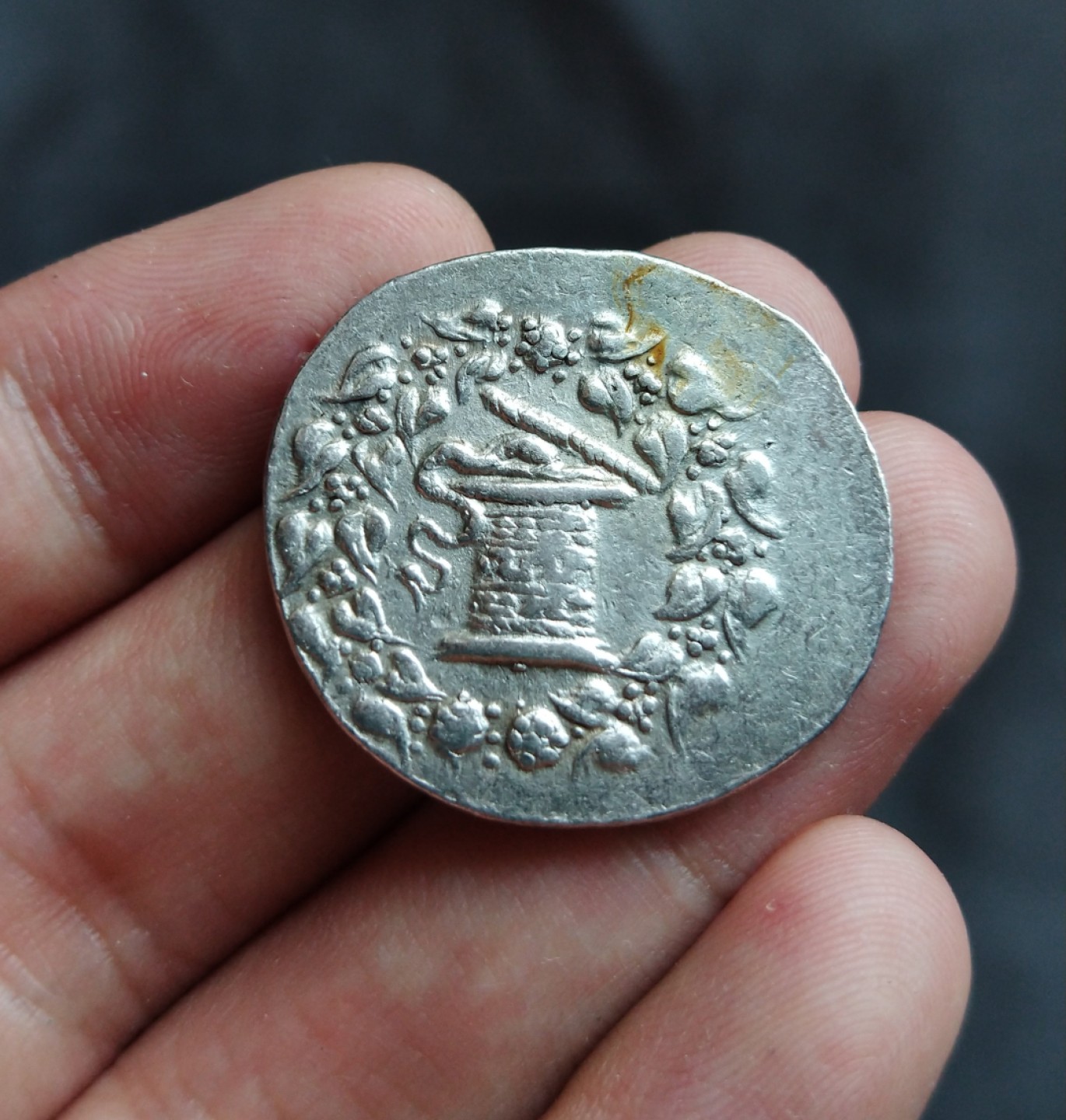 【古希腊币】吕底亚Tralles城蛇篮4德拉克马银币少见品种 