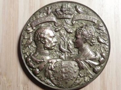 外章精选 - 1892年丹麦国王克里斯蒂安九世夫妇金婚铜章