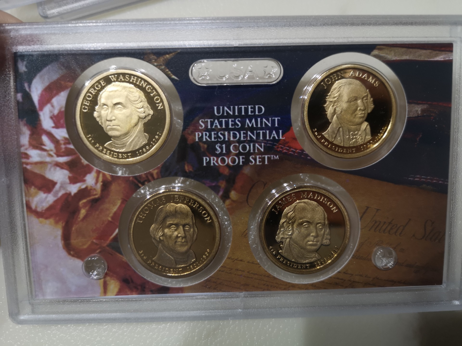 《外钞收藏家》第一百八十三期拍卖 美国总统纪念币 三组共12枚 精装盒子