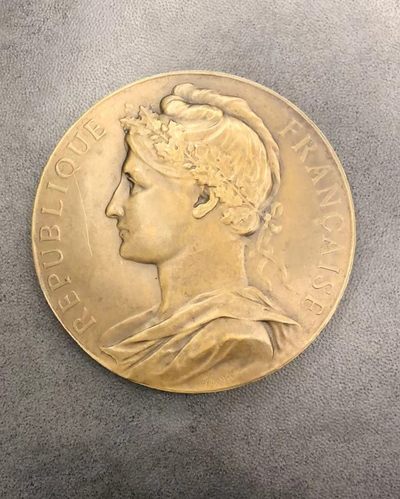 第七期新艺术麦朵尔 - 法兰西工商协会