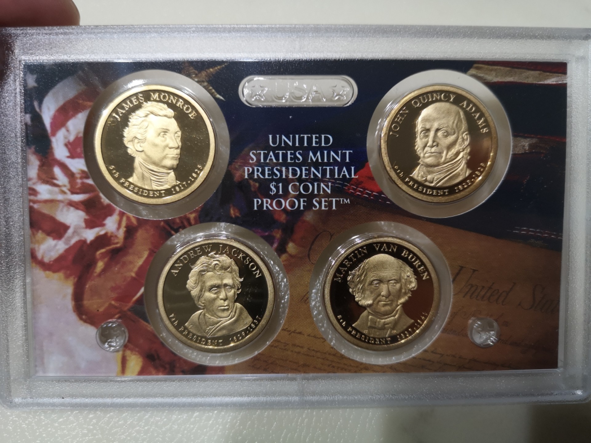 《外钞收藏家》第一百八十三期拍卖 美国总统纪念币 三组共12枚 精装盒子