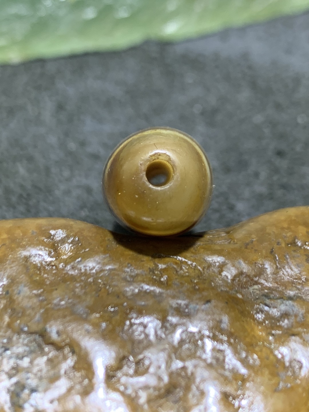 仅此一颗，精美两眼玛瑙天珠一颗，