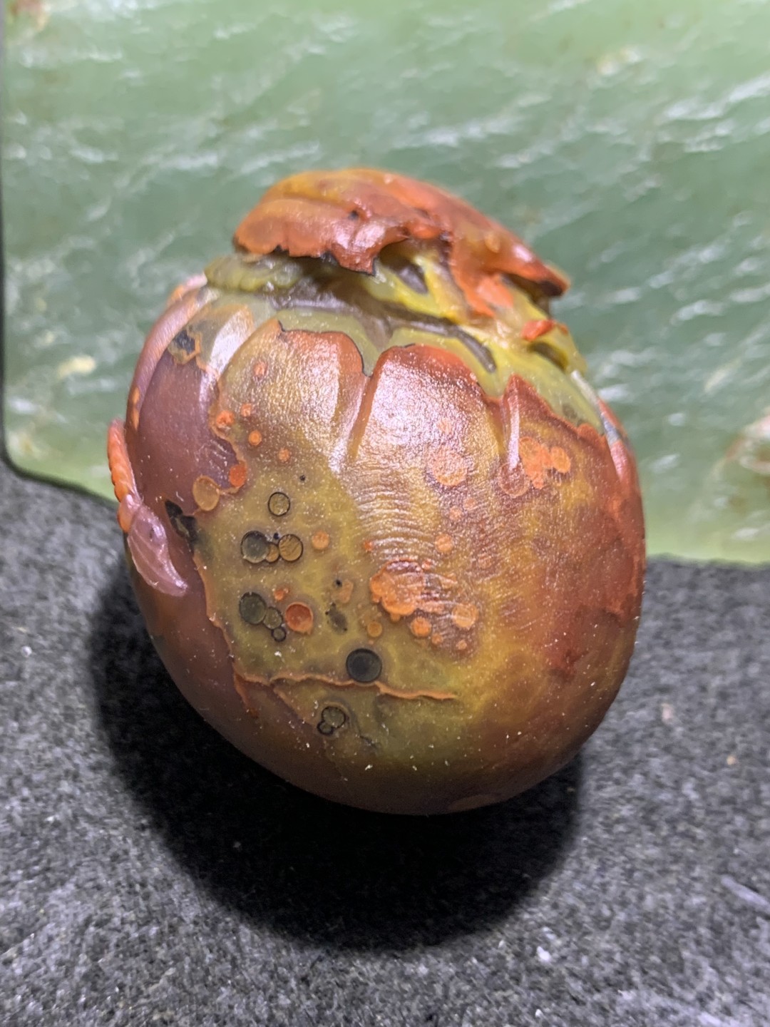 精美亚光战国红玛瑙雕刻钱袋把件一个，