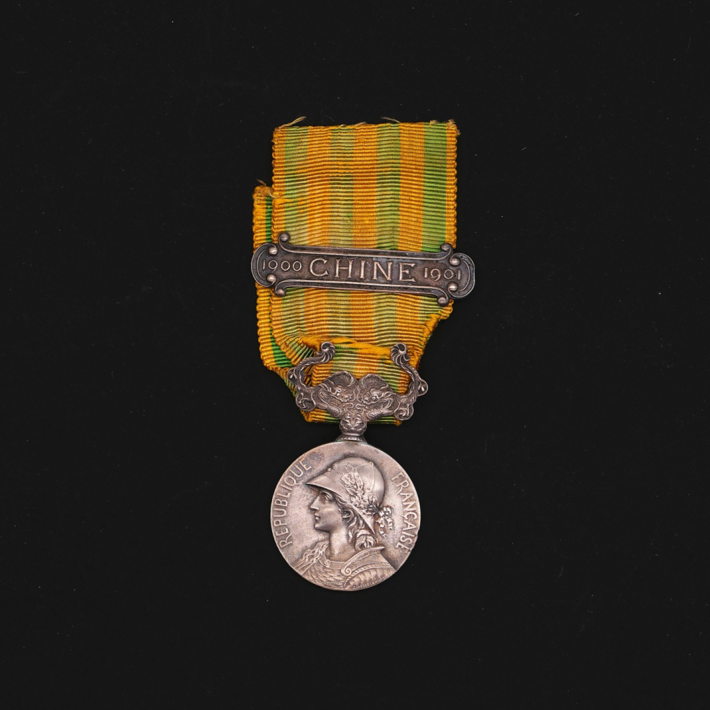 勋章奖章交易所6月25日拍卖 法国1900庚子侵华奖章（银质）