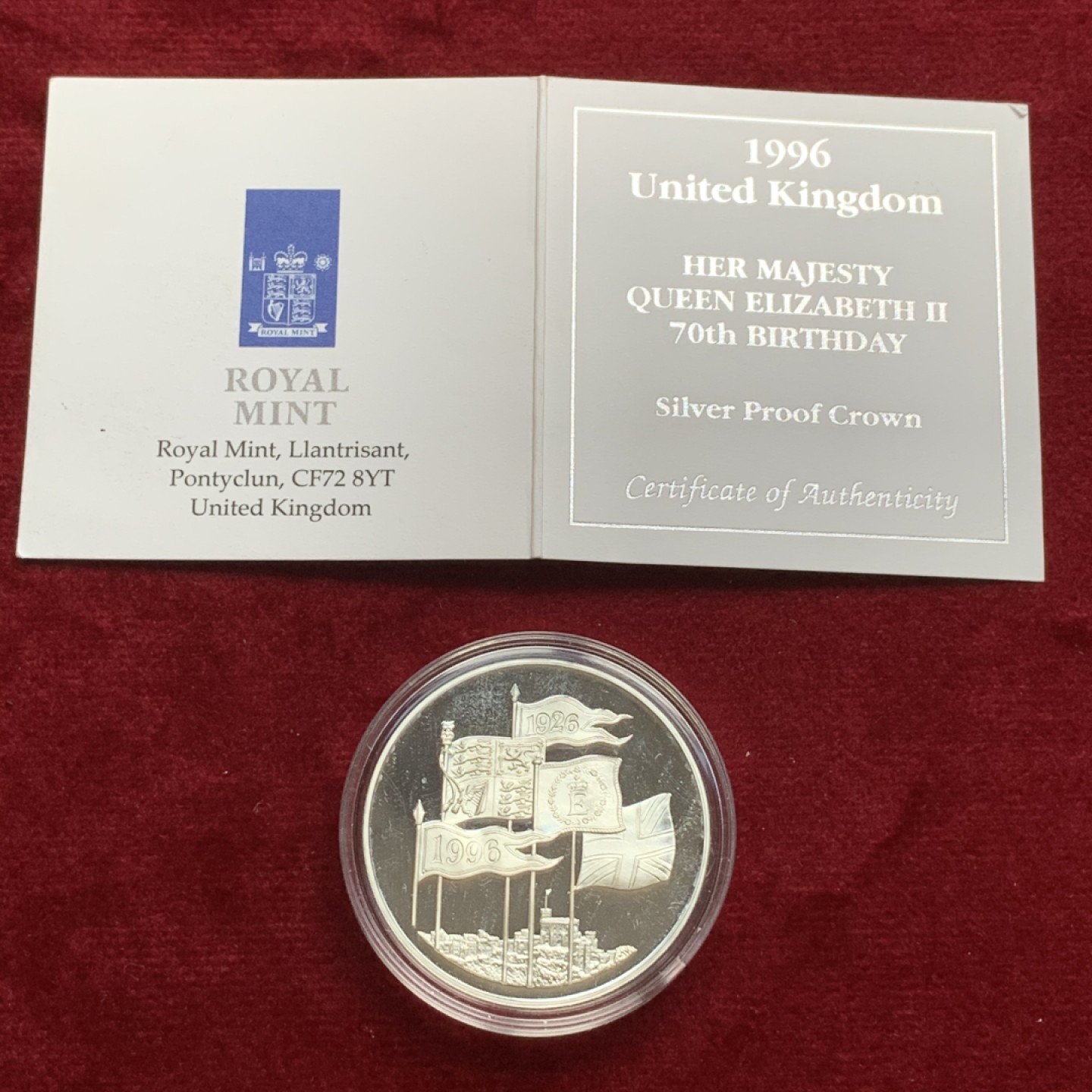 《竞宝斋》第66场-本周日，周一2场连拍（全场不限金额包邮） PL镜面 带原证书 1996年 5英镑 伊丽莎白二世70大寿 纪念精制银币 高分品相