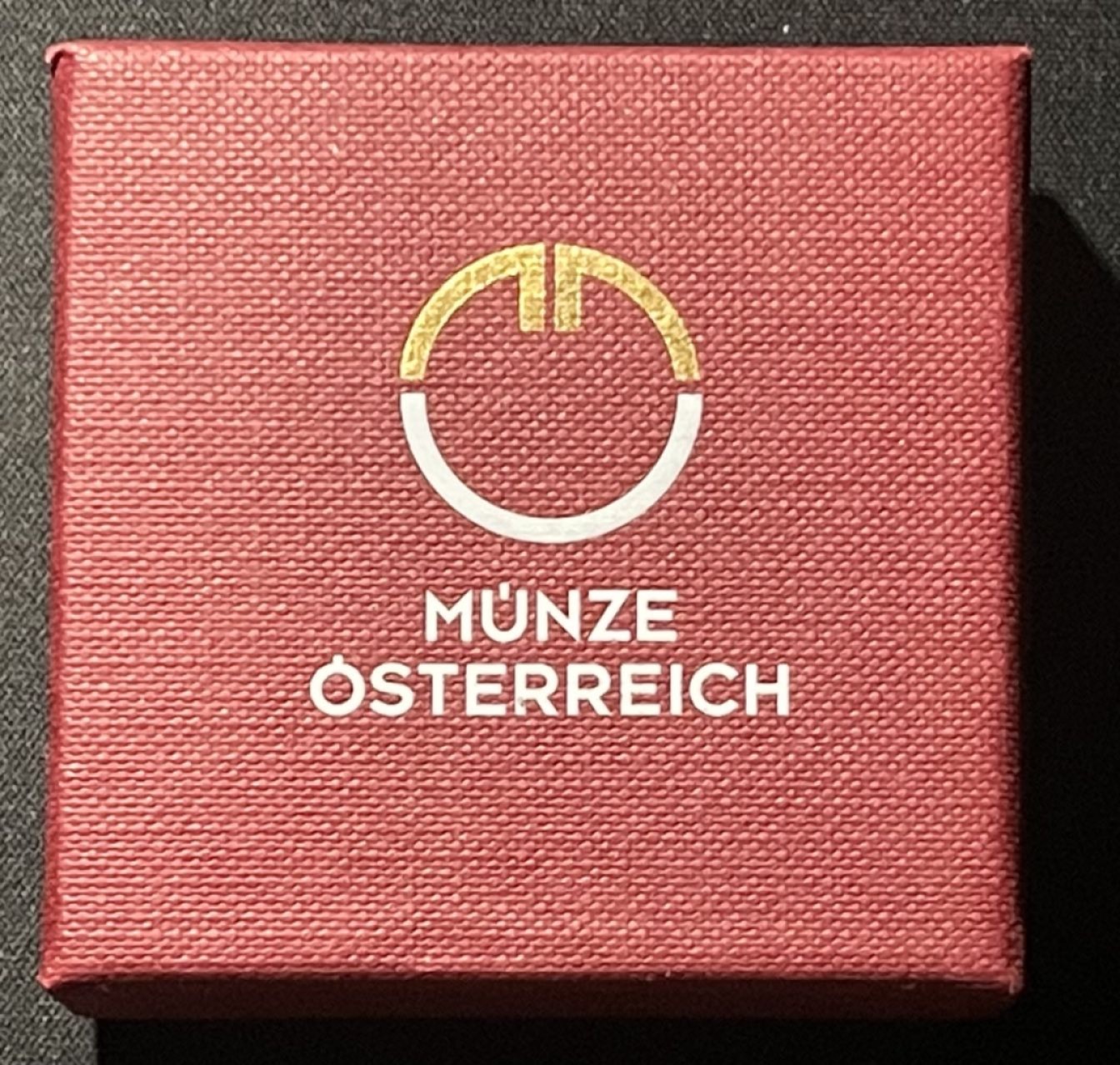 紫瑗钱币——第196期拍卖 奥地利 2010年 再生能源双金属 25欧元  银铌纪念币  原盒证书