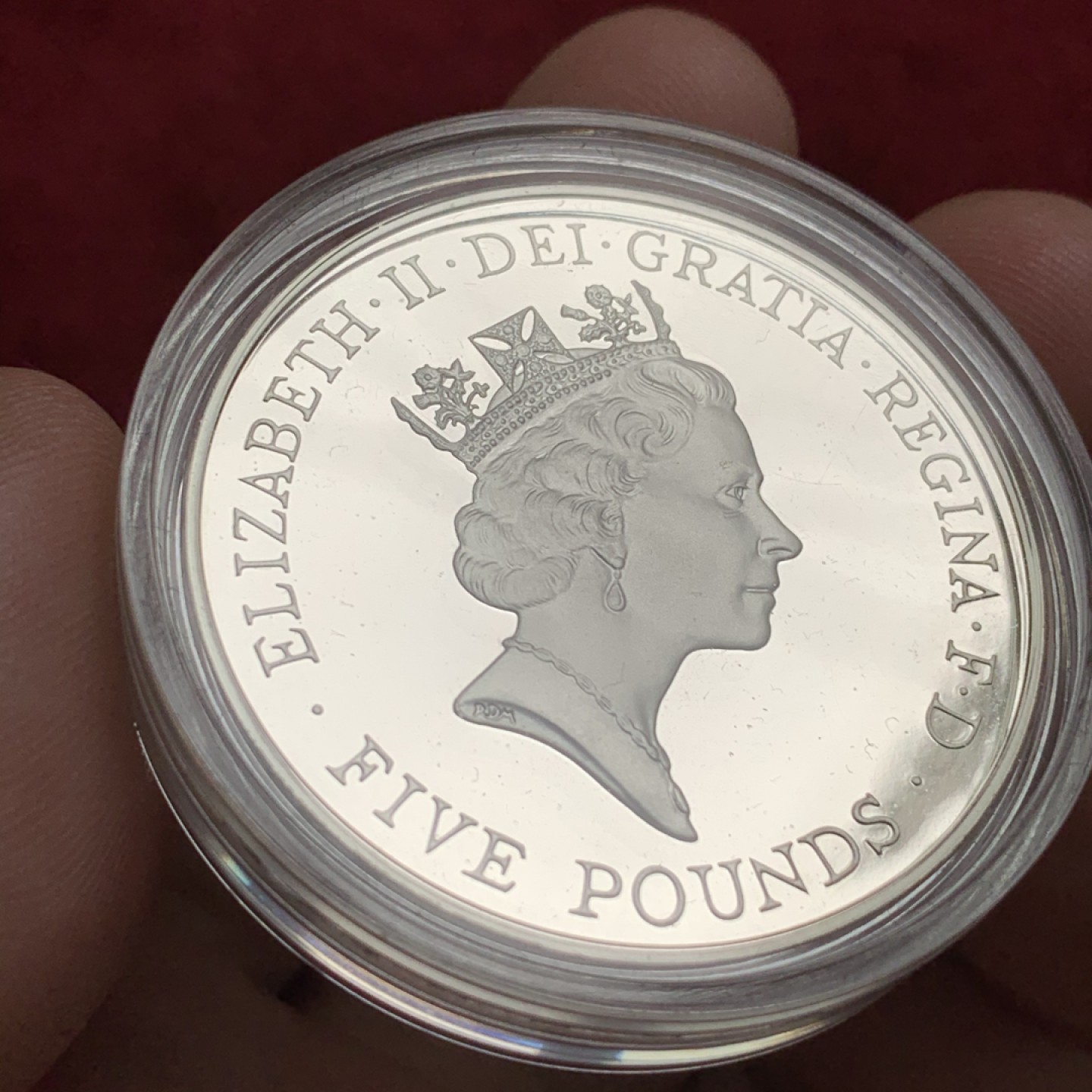 《竞宝斋》第66场-本周日，周一2场连拍（全场不限金额包邮） PL镜面 带原证书 1996年 5英镑 伊丽莎白二世70大寿 纪念精制银币 高分品相