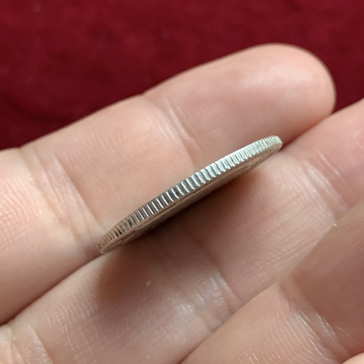 《竞宝斋》第66场-本周日，周一2场连拍（全场不限金额包邮） 好品 奥匈帝国匈牙利1842年圣母抱子20克鲁泽银币 圣母鼻子可见 光泽一流