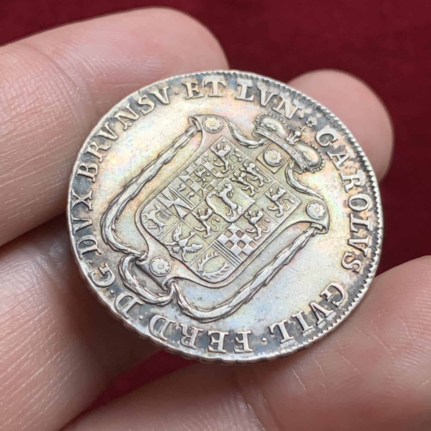 《竞宝斋》第66场-本周日，周一2场连拍（全场不限金额包邮） 不伦瑞克盾徽半泰勒，1785年，无减重痕，细节非常好，黑色包浆，看过裸币里面细节最好的