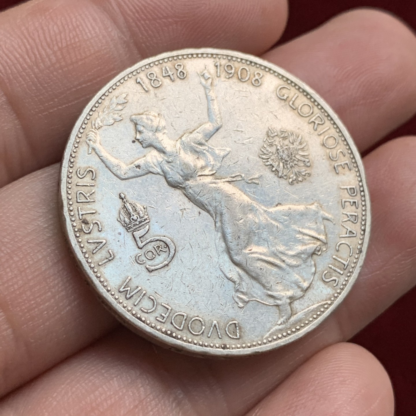 《竞宝斋》第66场-本周日，周一2场连拍（全场不限金额包邮） 1908年  奥地利 5克朗 银币 奔跑的疯女人 细节不错 涨了