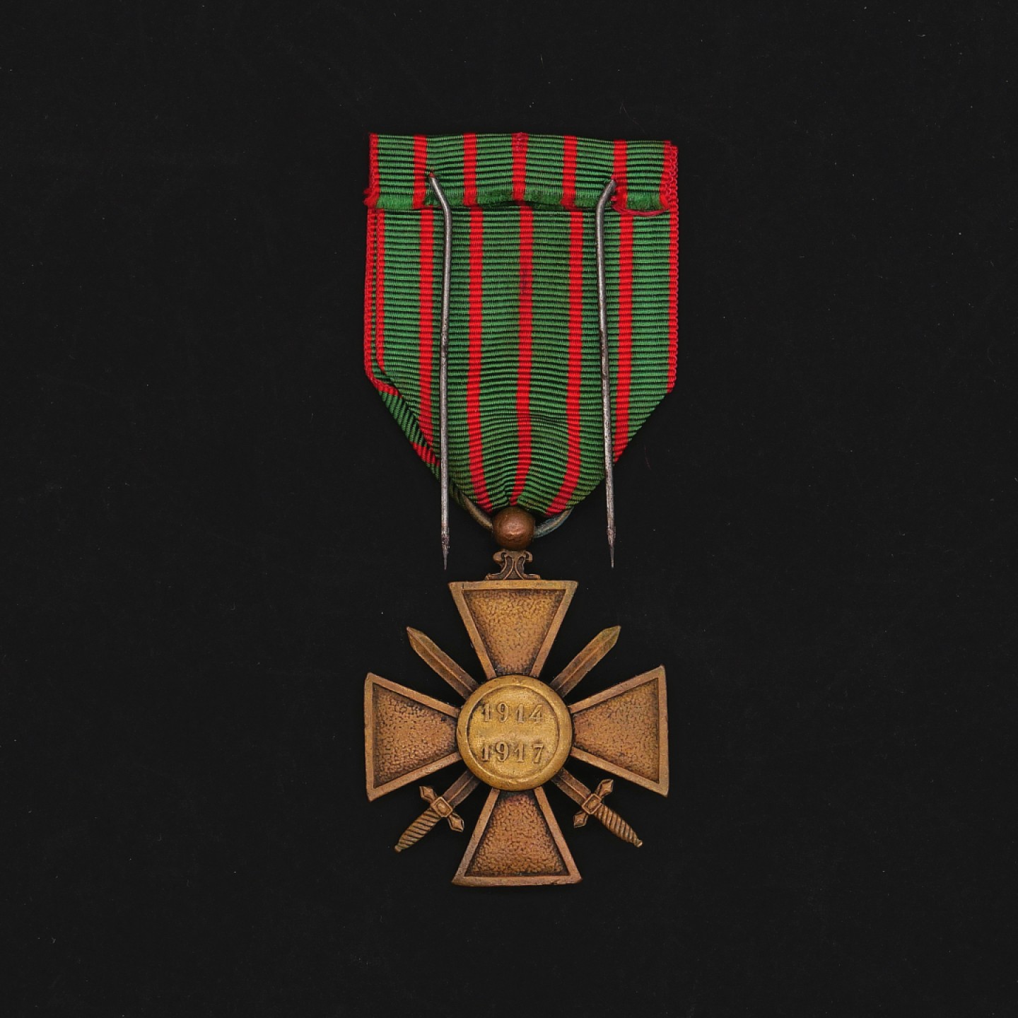 勋章奖章交易所6月25日拍卖 法国一战战争十字奖章（1917版）