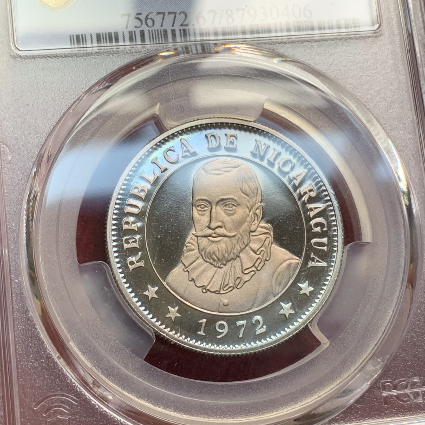 《竞宝斋》第66场-本周日，周一2场连拍（全场不限金额包邮） PCGS-PR67-68DCAM 尼加拉瓜 1972年 精制套币5枚 极高分 顶级品相！原盒和2张证书齐全 钱币表面有淡彩 美洲钱币经典的太阳脸和山峰