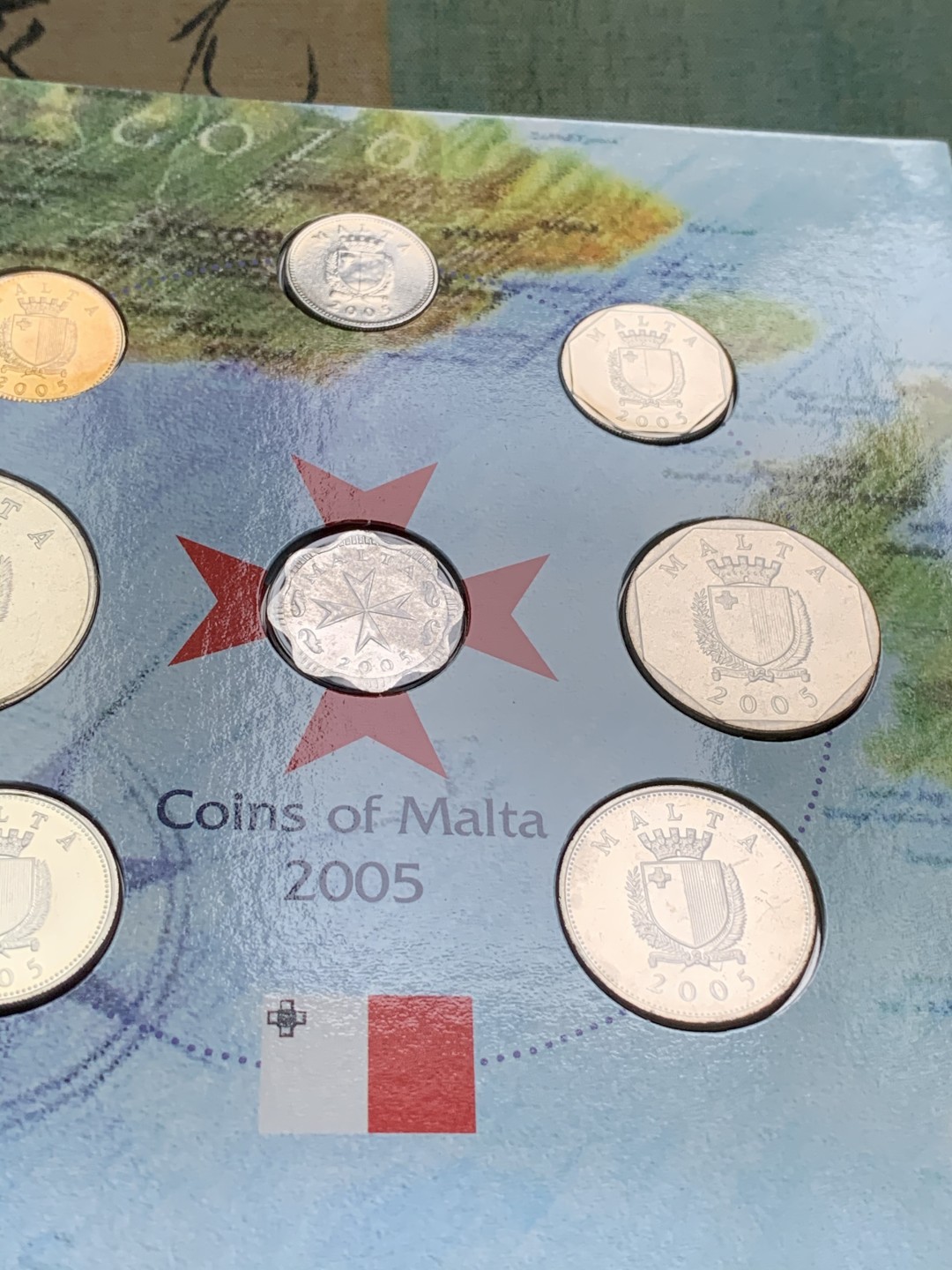 《竞宝斋》第66场-本周日，周一2场连拍（全场不限金额包邮） 卡装 马耳他 2005年 八枚封装套币 少见品种