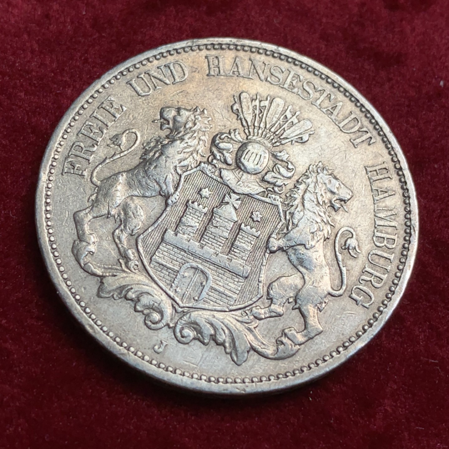 《竞宝斋》第66场-本周日，周一2场连拍（全场不限金额包邮） 1894年德意志第二帝国早期长翅汉堡5马克，汉堡自由市马克，流通品