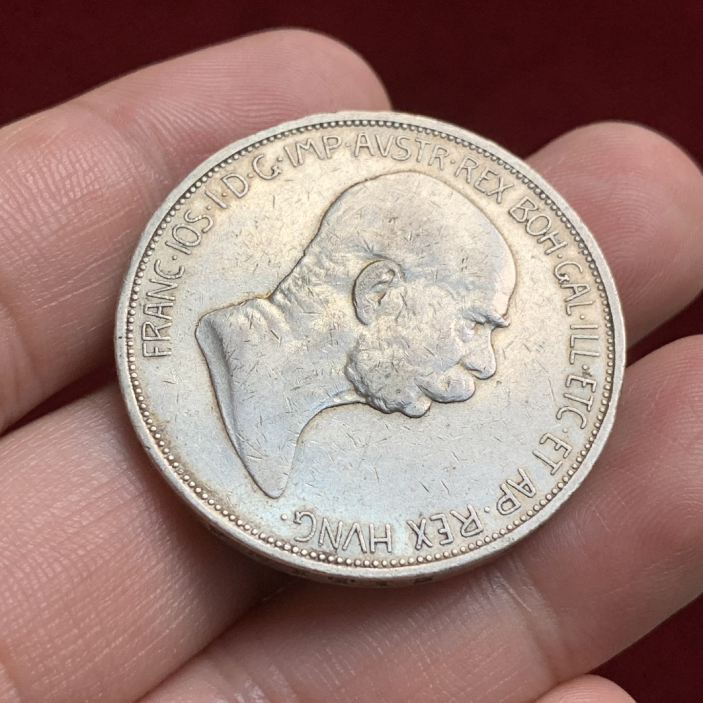 《竞宝斋》第66场-本周日，周一2场连拍（全场不限金额包邮） 1908年  奥地利 5克朗 银币 奔跑的疯女人 细节不错 涨了